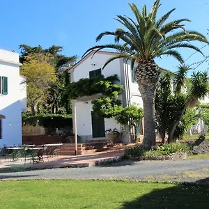 Ss Annunziata , San Vincenzo Itálie